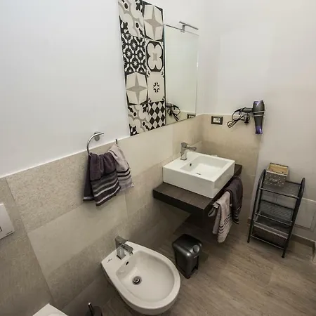 Alojamento de Acomodação e Pequeno-almoço All'undici Tropea