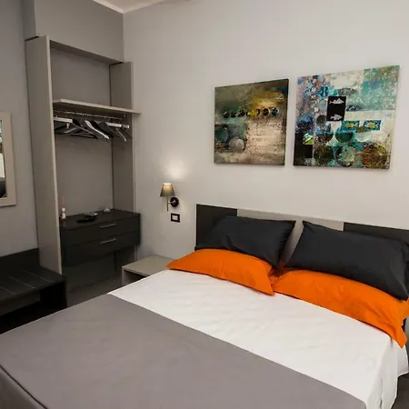 All'undici فندق مبيت وإفطار 3*